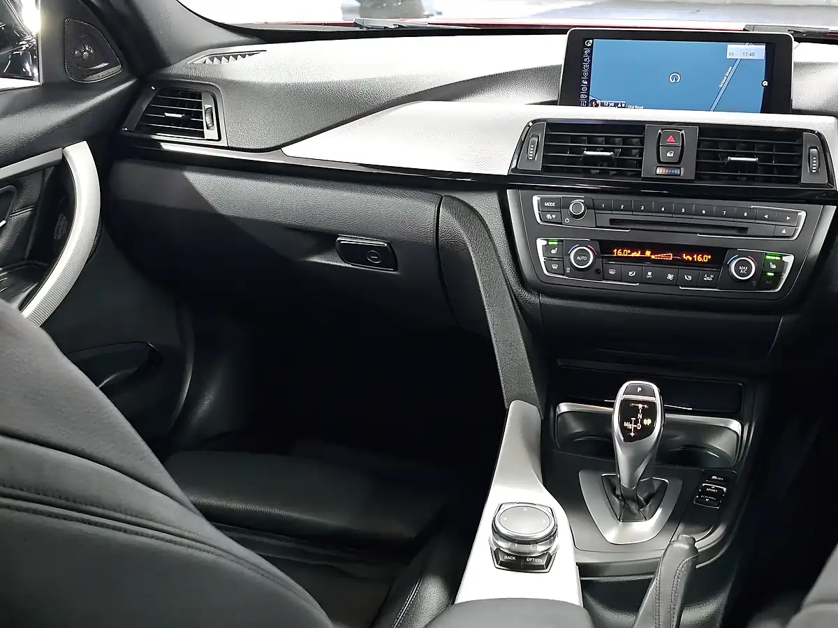 Used 2015 BMW 320d M Sport Plus Melbourne Red - Interior and Exterior details 14