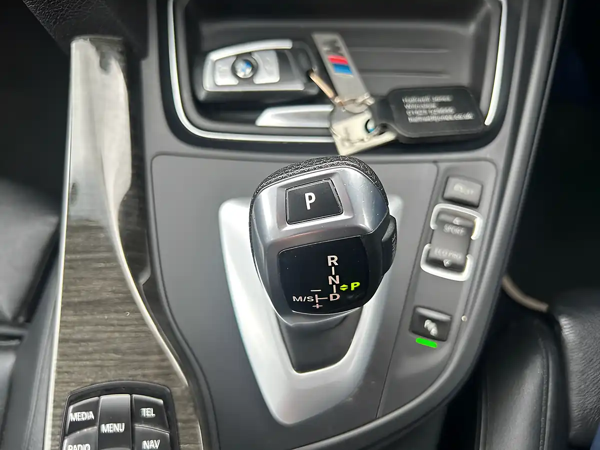 Used 2015 BMW 4 Series Gran Coupe Luxury Black - Interior and Exterior details 11