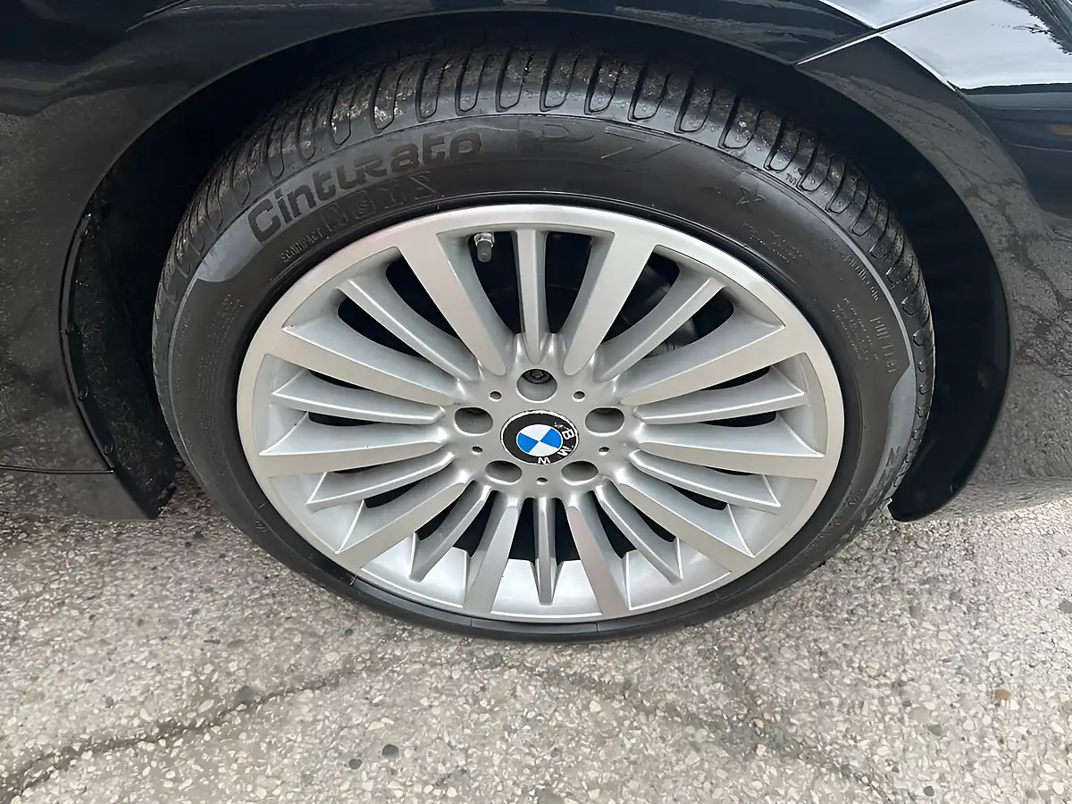 Used 2015 BMW 4 Series Gran Coupe Luxury Black - Interior and Exterior details 19