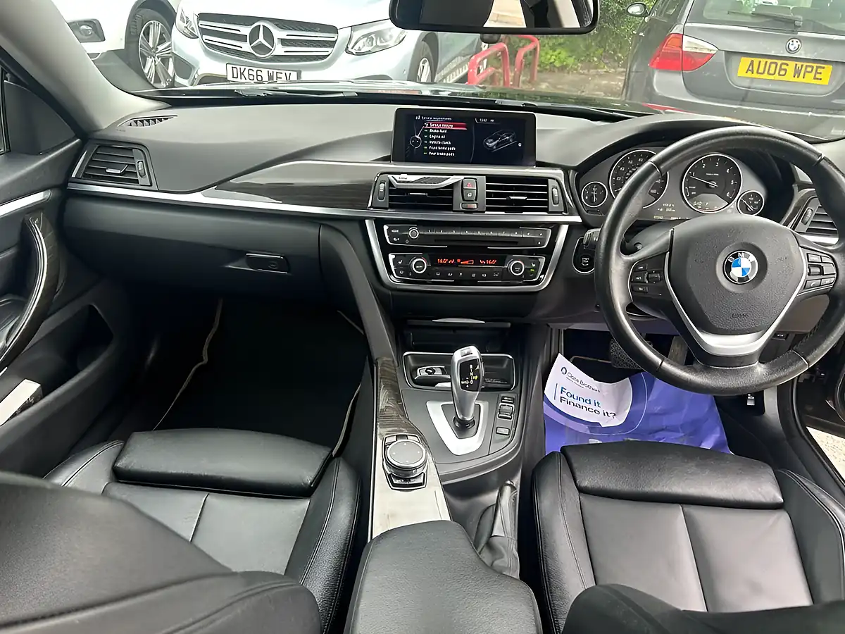 Used 2015 BMW 4 Series Gran Coupe Luxury Black - Interior and Exterior details 4