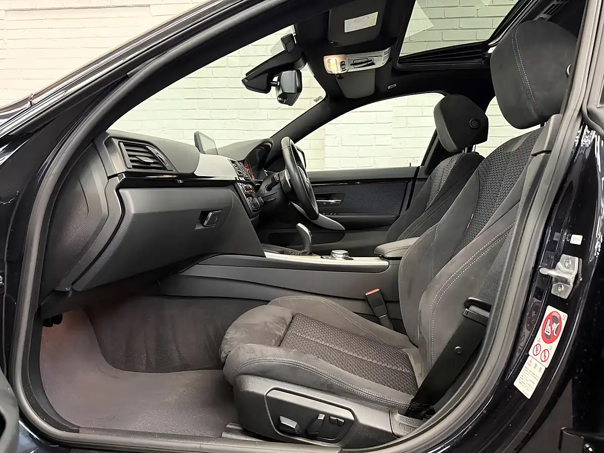 Used 2015 BMW 4 Series Gran Coupe M Sport Black - Interior and Exterior details 10