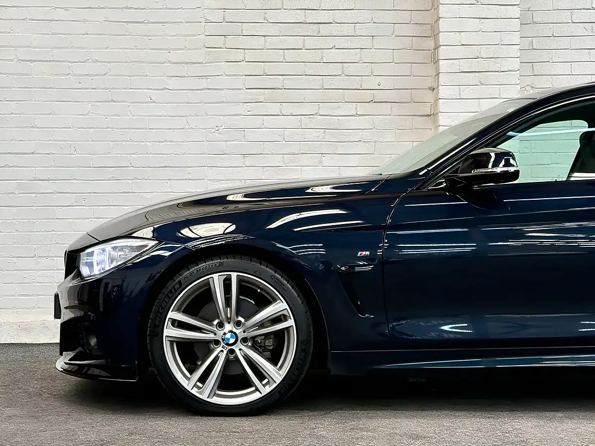 Used 2015 BMW 4 Series Gran Coupe M Sport Black - Interior and Exterior details 17