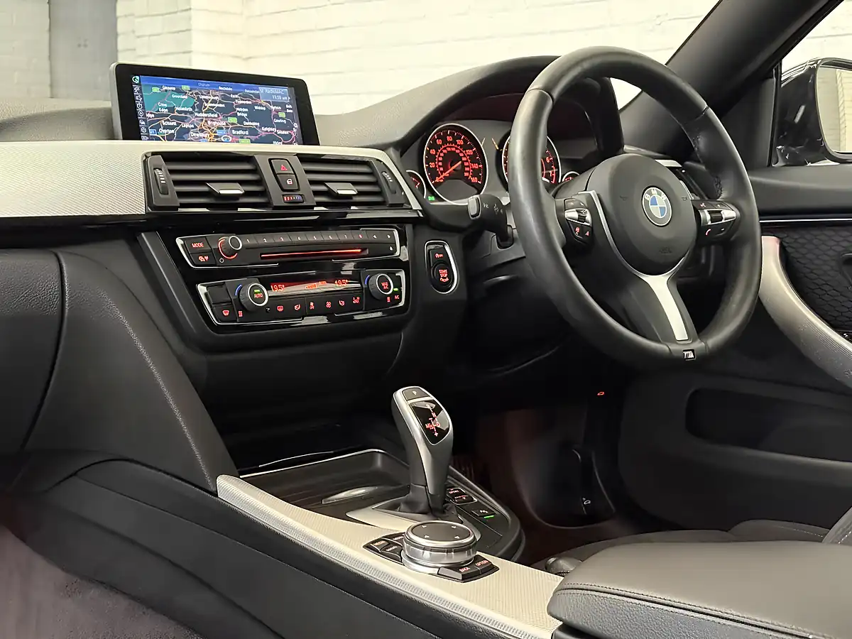 Used 2015 BMW 4 Series Gran Coupe M Sport Black - Interior and Exterior details 9