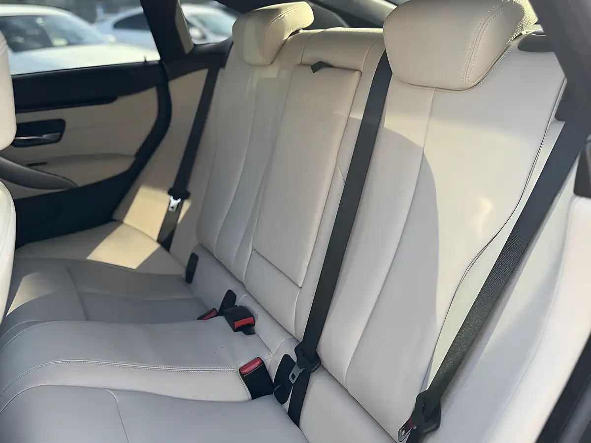 Used 2015 BMW 4 Series Gran Coupe M Sport Black - Interior and Exterior details 19