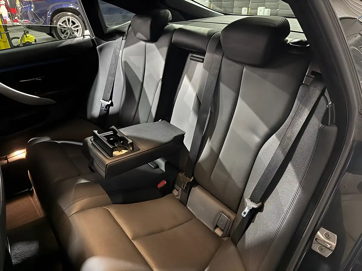 Used 2015 BMW 4 Series Gran Coupe M Sport Black - Interior and Exterior details 15
