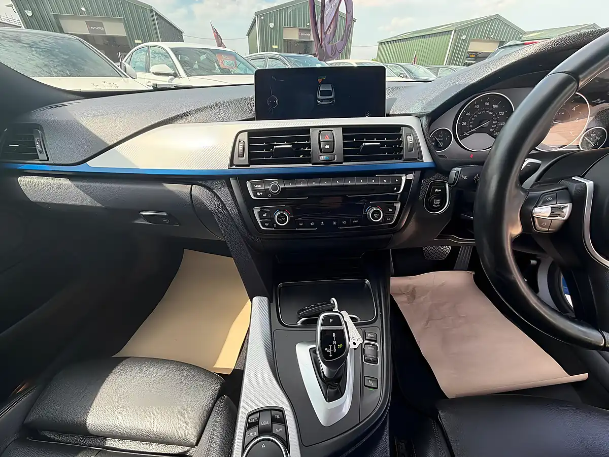 Used 2015 BMW 4 Series Gran Coupe M Sport Blue - Interior and Exterior details 12