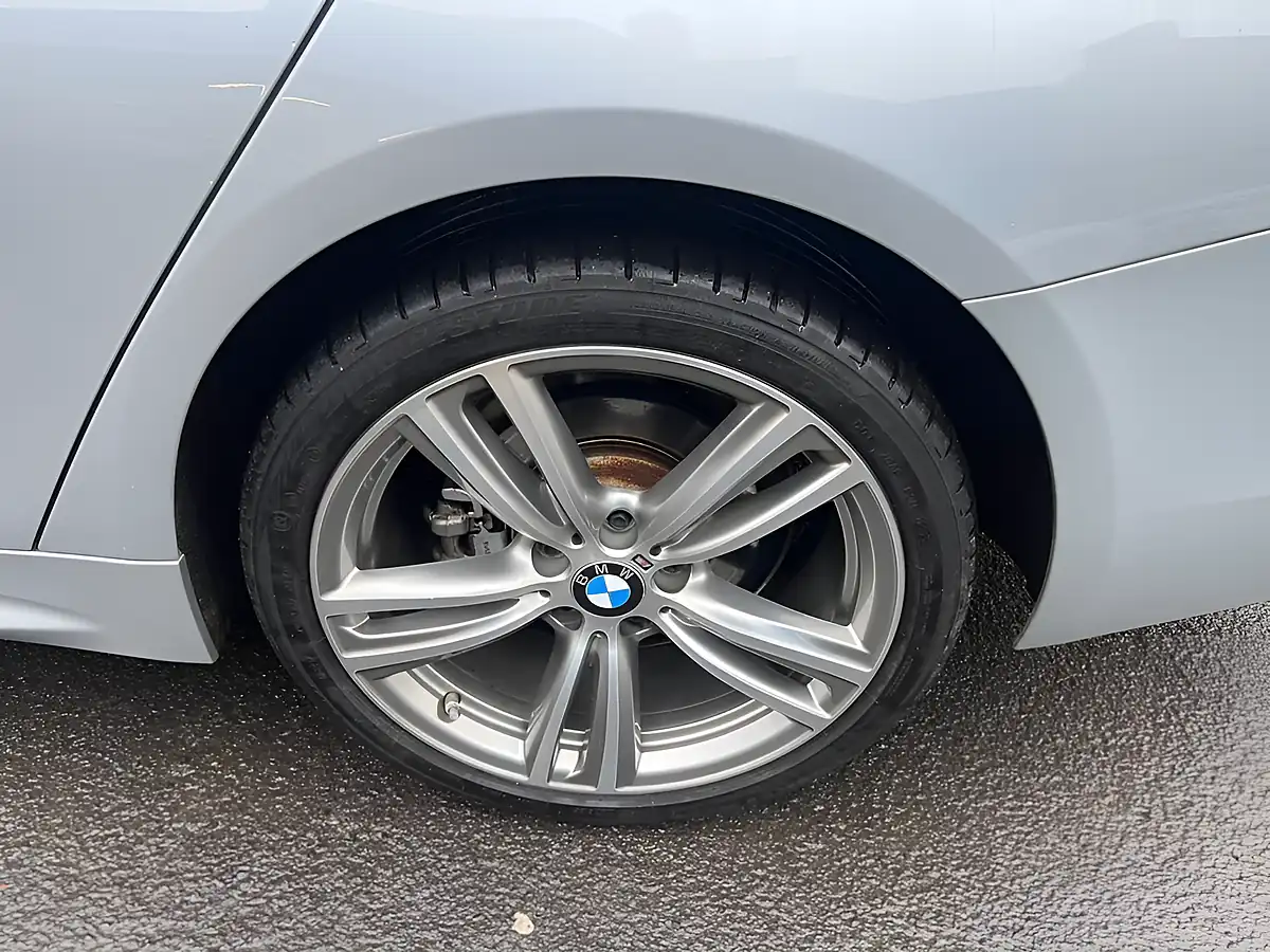 Used 2015 BMW 4 Series Gran Coupe M Sport Silver - Interior and Exterior details 11