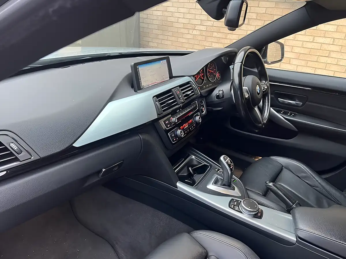 Used 2015 BMW 4 Series Gran Coupe M Sport Silver - Interior and Exterior details 17
