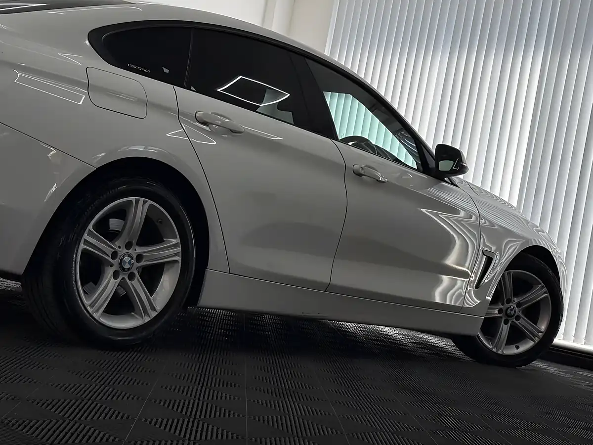 Used 2015 BMW 4 Series Gran Coupe Se White - Interior and Exterior details 11