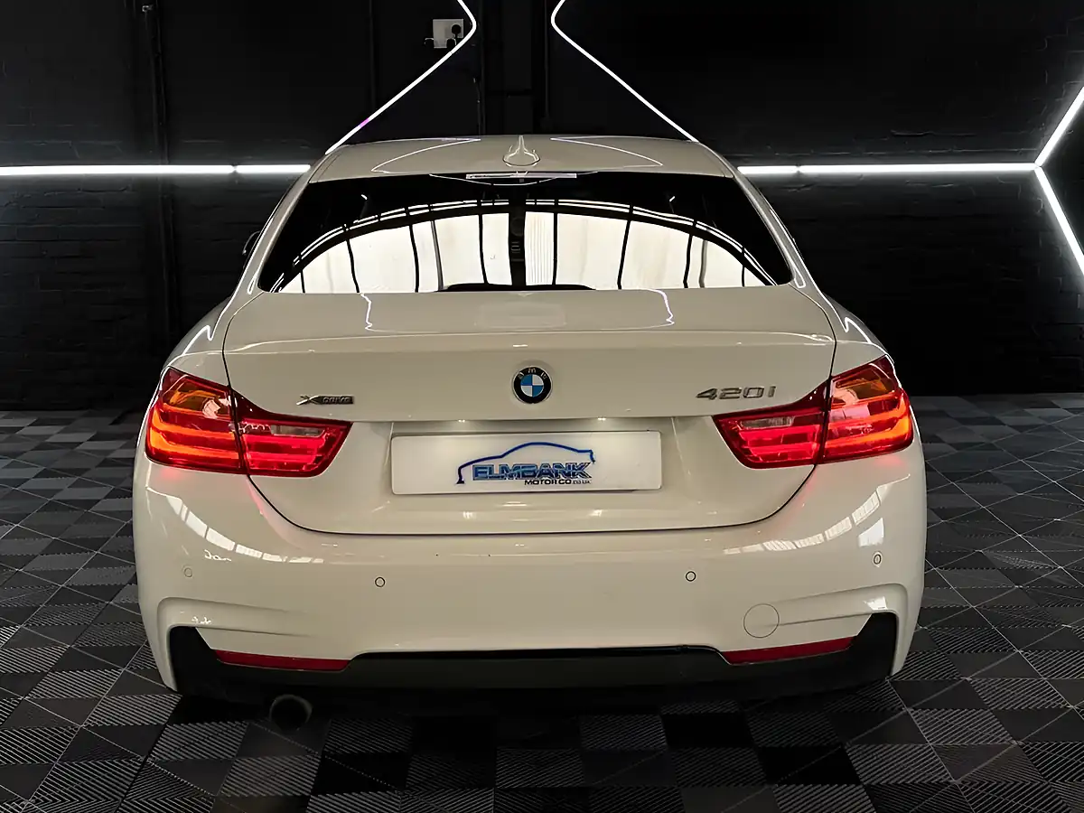 Used 2015 BMW 4 Series M Sport Alpine White - Interior and Exterior details 9