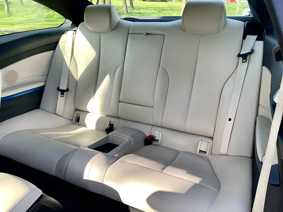 Used 2015 BMW 4 Series M Sport Black - Interior and Exterior details 11