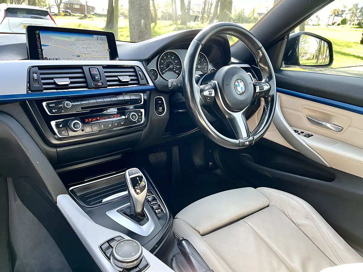Used 2015 BMW 4 Series M Sport Black - Interior and Exterior details 15