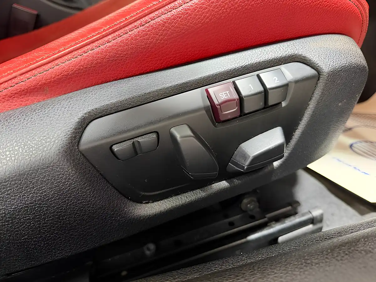 Used 2015 BMW 4 Series M Sport Black - Interior and Exterior details 17