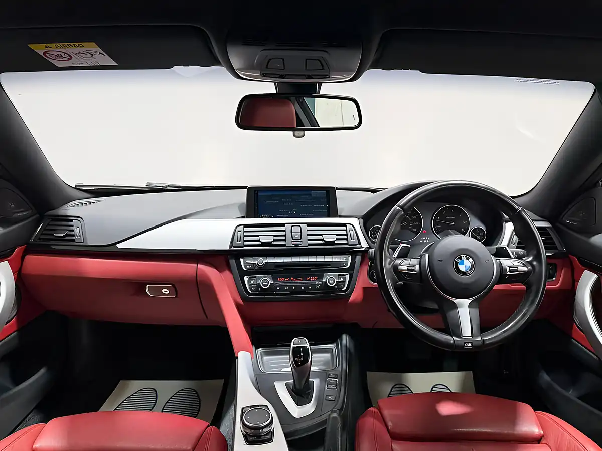 Used 2015 BMW 4 Series M Sport Black - Interior and Exterior details 4