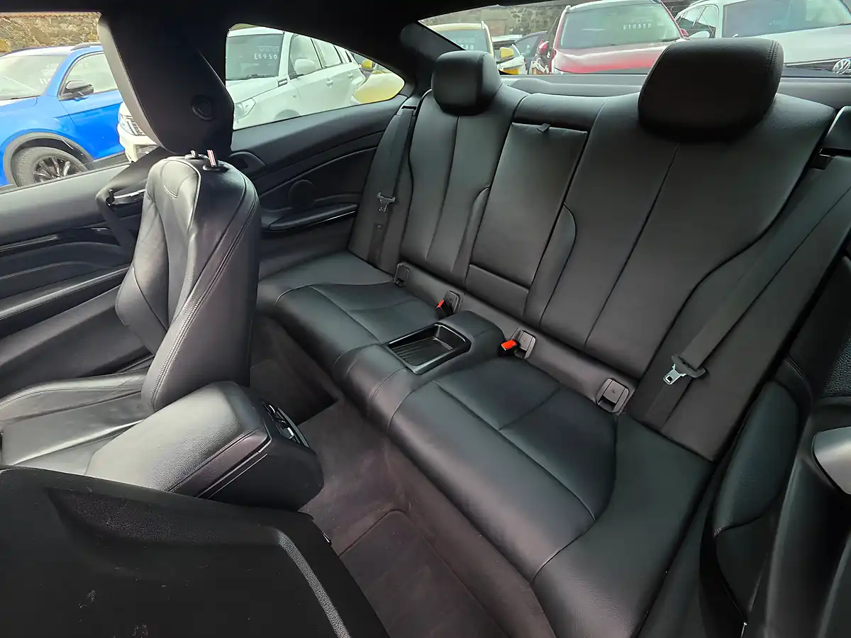 Used 2015 BMW 4 Series M Sport Black Sapphire Metallic - Interior and Exterior details 12