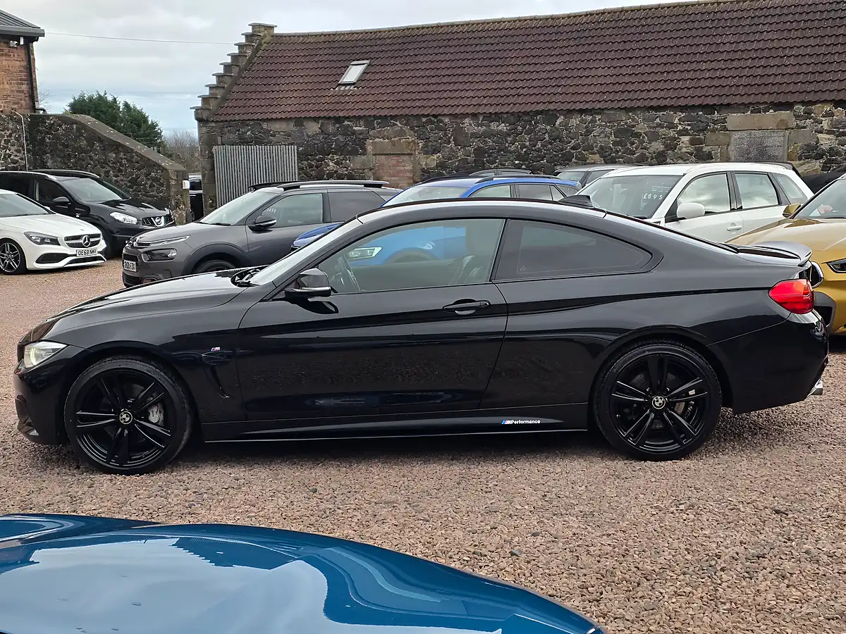 Used 2015 BMW 4 Series M Sport Black Sapphire Metallic - Interior and Exterior details 14