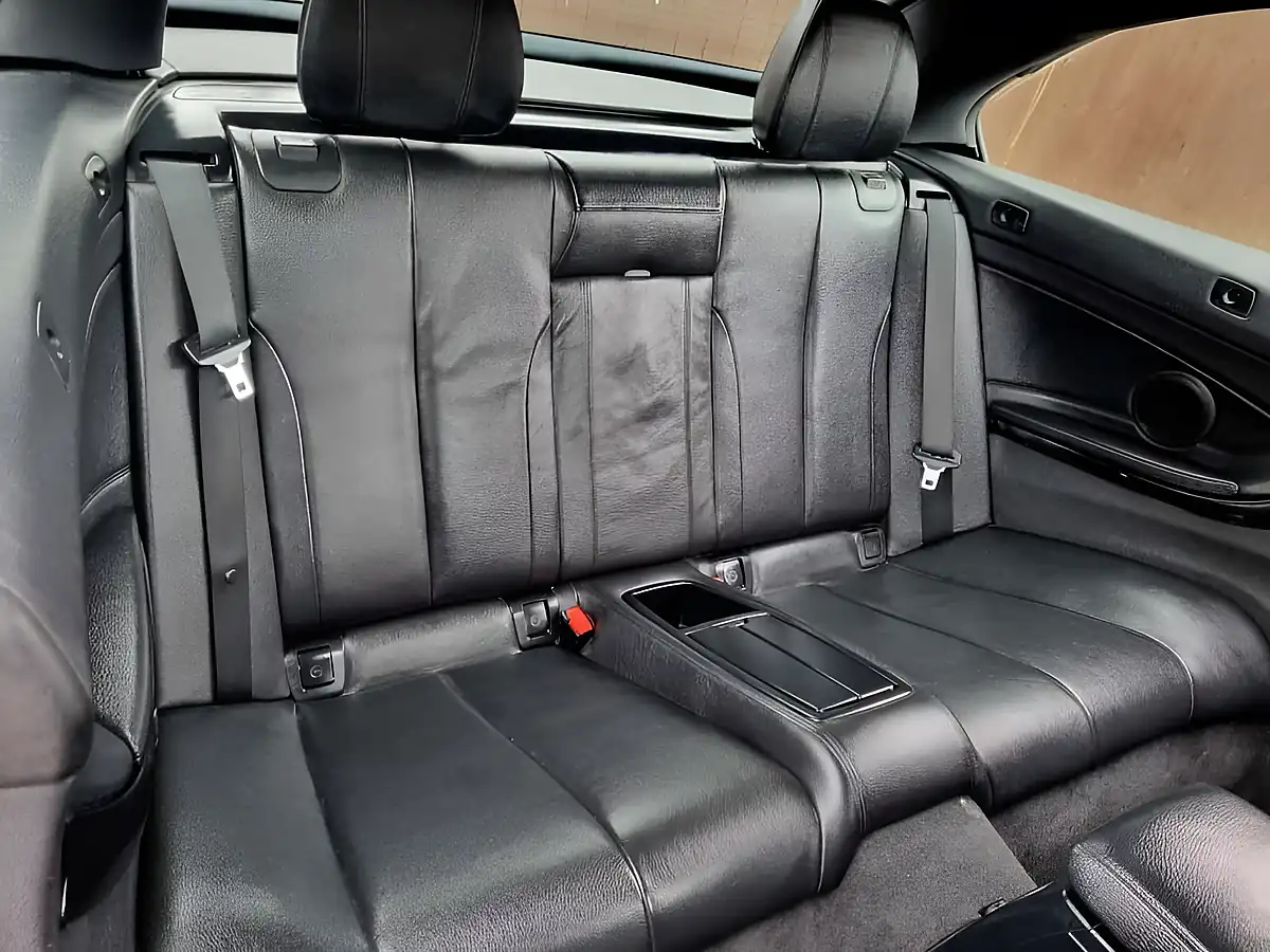 Used 2015 BMW 4 Series M Sport Blue - Interior and Exterior details 15