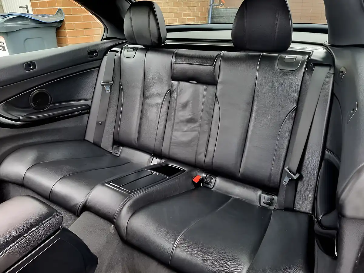 Used 2015 BMW 4 Series M Sport Blue - Interior and Exterior details 16