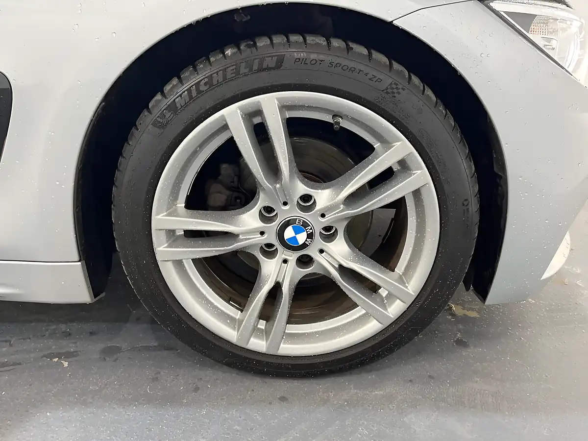 Used 2015 BMW 4 Series M Sport Silver - Interior and Exterior details 7