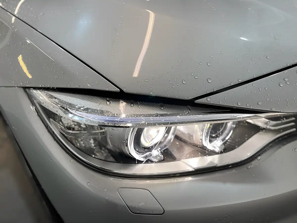 Used 2015 BMW 4 Series M Sport Silver - Interior and Exterior details 8