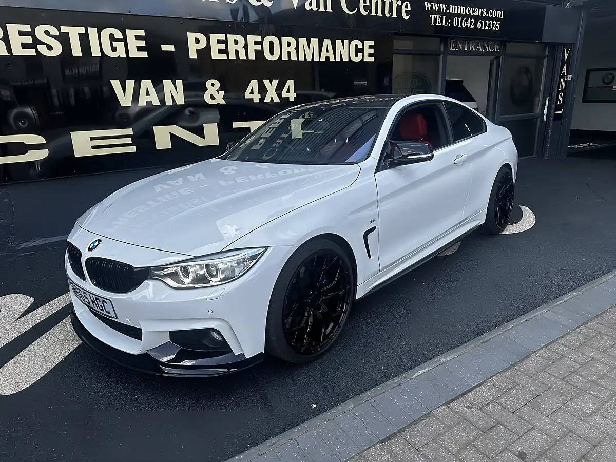 Used 2015 BMW 4 Series M Sport White - Interior and Exterior details 4