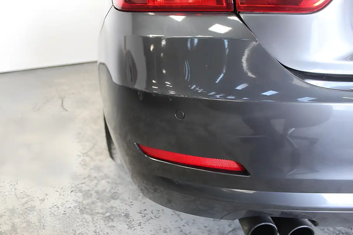 Used 2015 BMW 4 Series Se Grey - Interior and Exterior details 10
