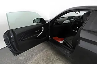 Used 2015 BMW 4 Series Se Grey - Interior and Exterior details 12