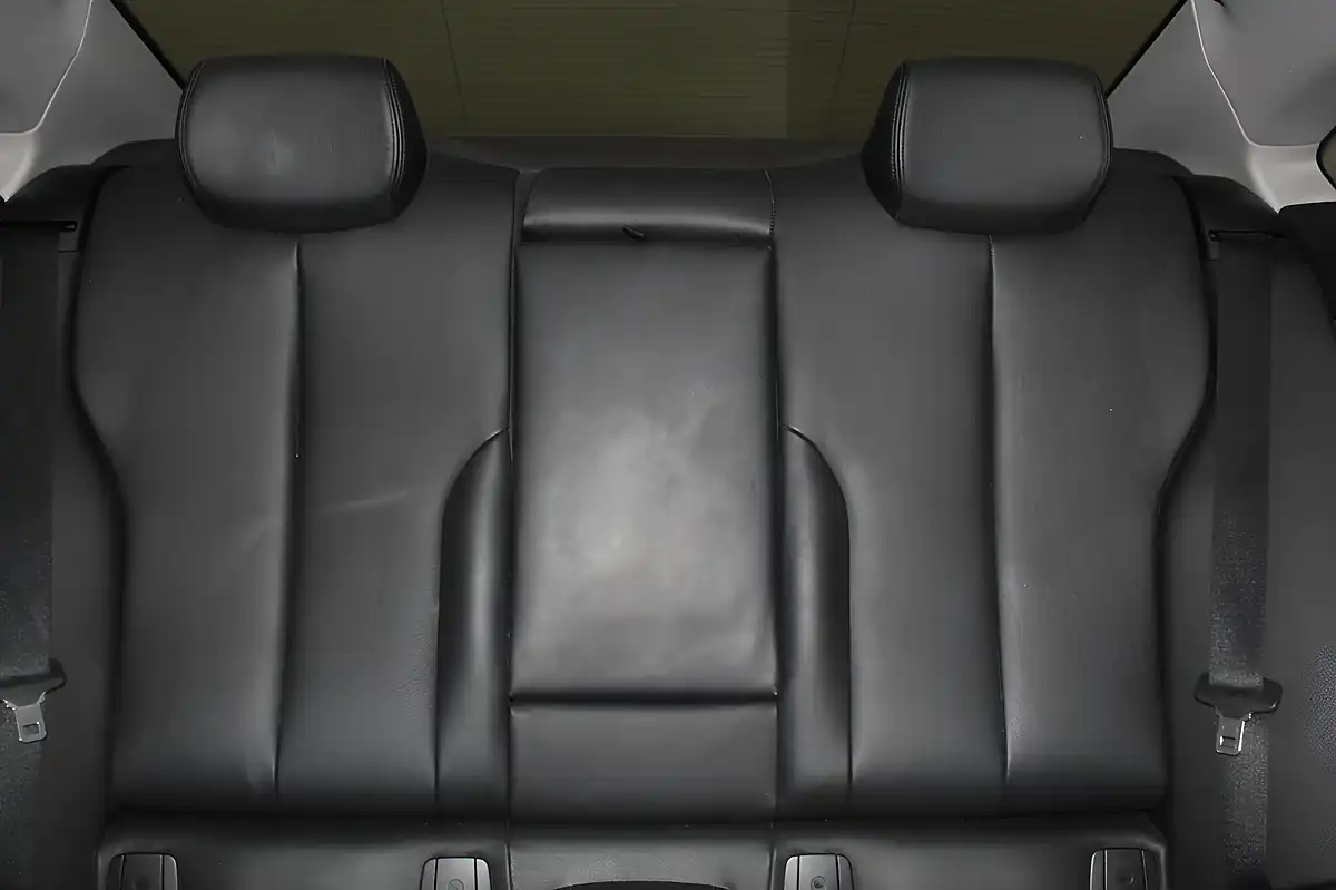Used 2015 BMW 4 Series Se Grey - Interior and Exterior details 18