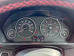 Used 2015 BMW 4 Series Sport White - Interior and Exterior details 17