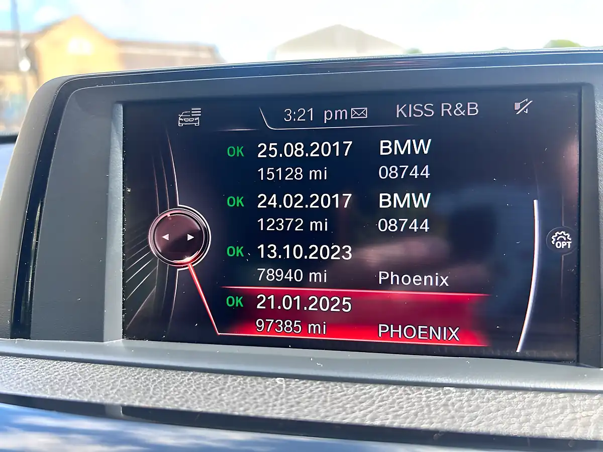 Used 2015 BMW 4 Series Sport White - Interior and Exterior details 20