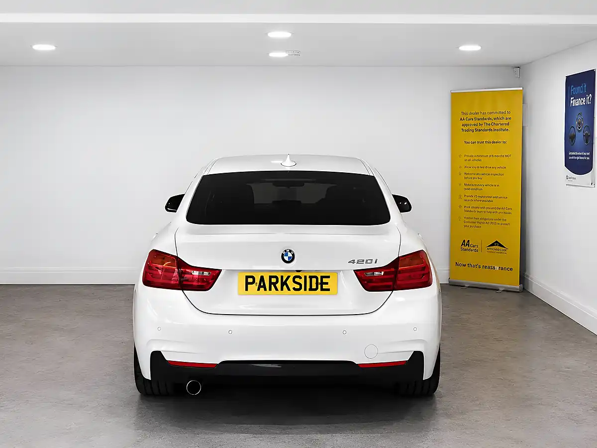 Used 2015 BMW 420i M Sport Alpine White - Interior and Exterior details 6
