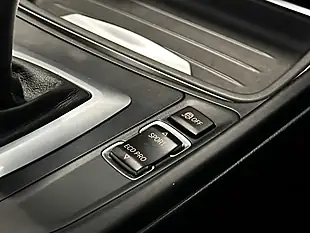 Used 2015 BMW 420i M Sport Alpine White - Interior and Exterior details 15