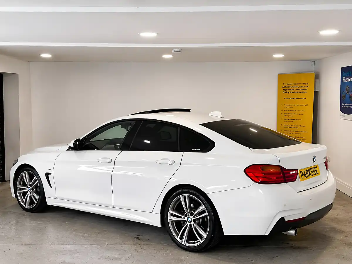 Used 2015 BMW 420i M Sport Alpine White - Interior and Exterior details 2