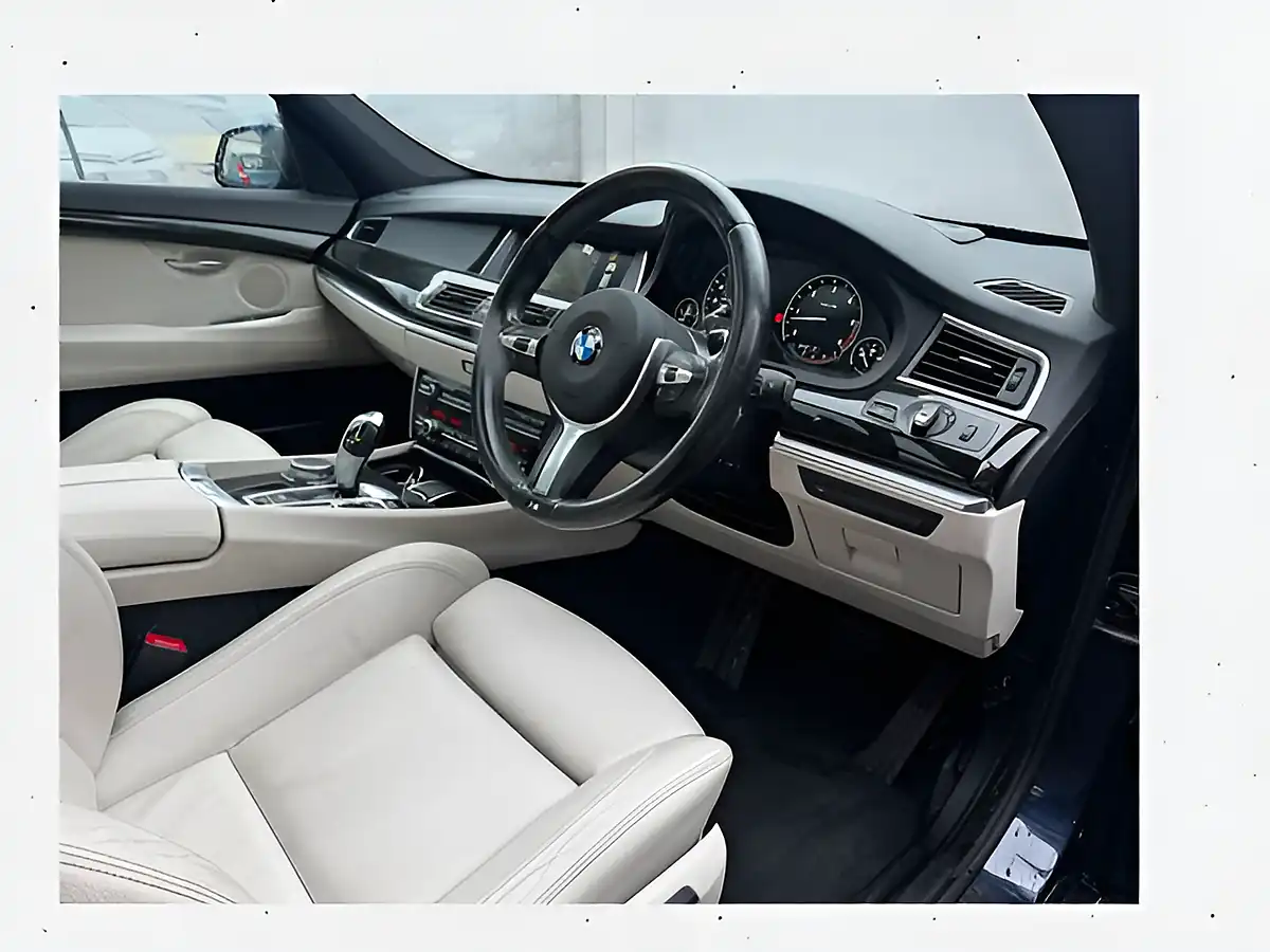 Used 2015 BMW 5 Series Gran Turismo M Sport GT Blue - Interior and Exterior details 15