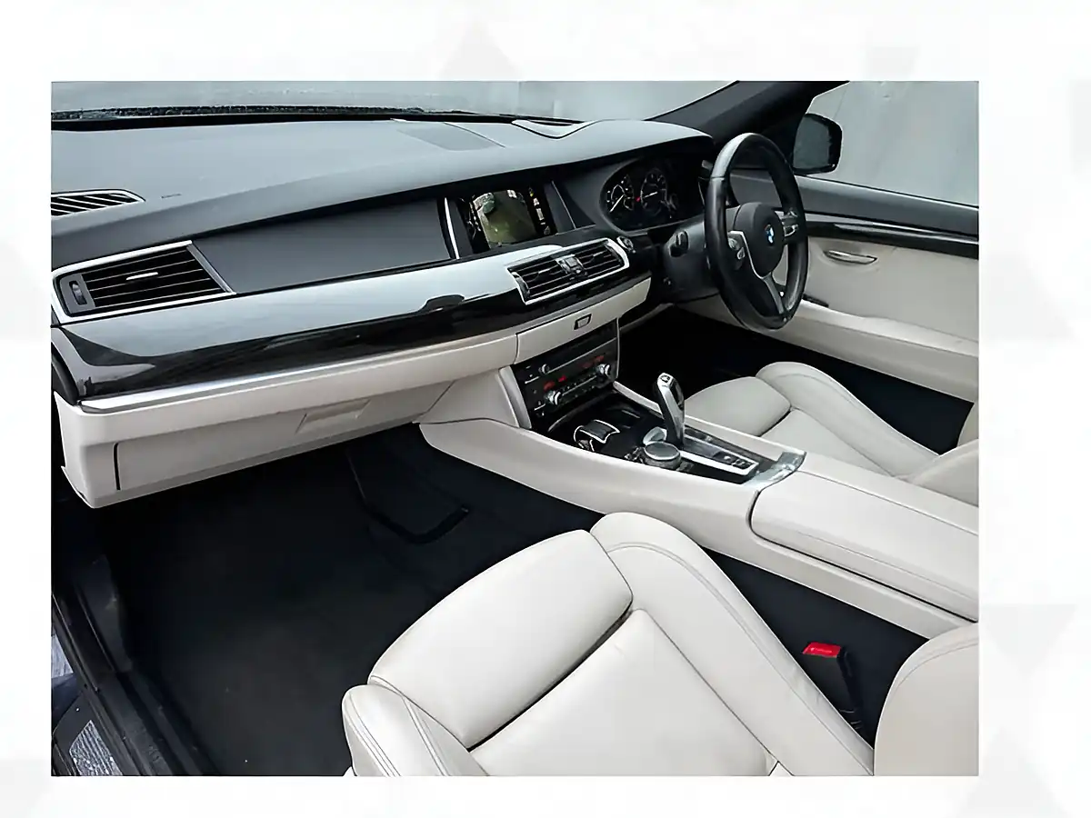 Used 2015 BMW 5 Series Gran Turismo M Sport GT Blue - Interior and Exterior details 9