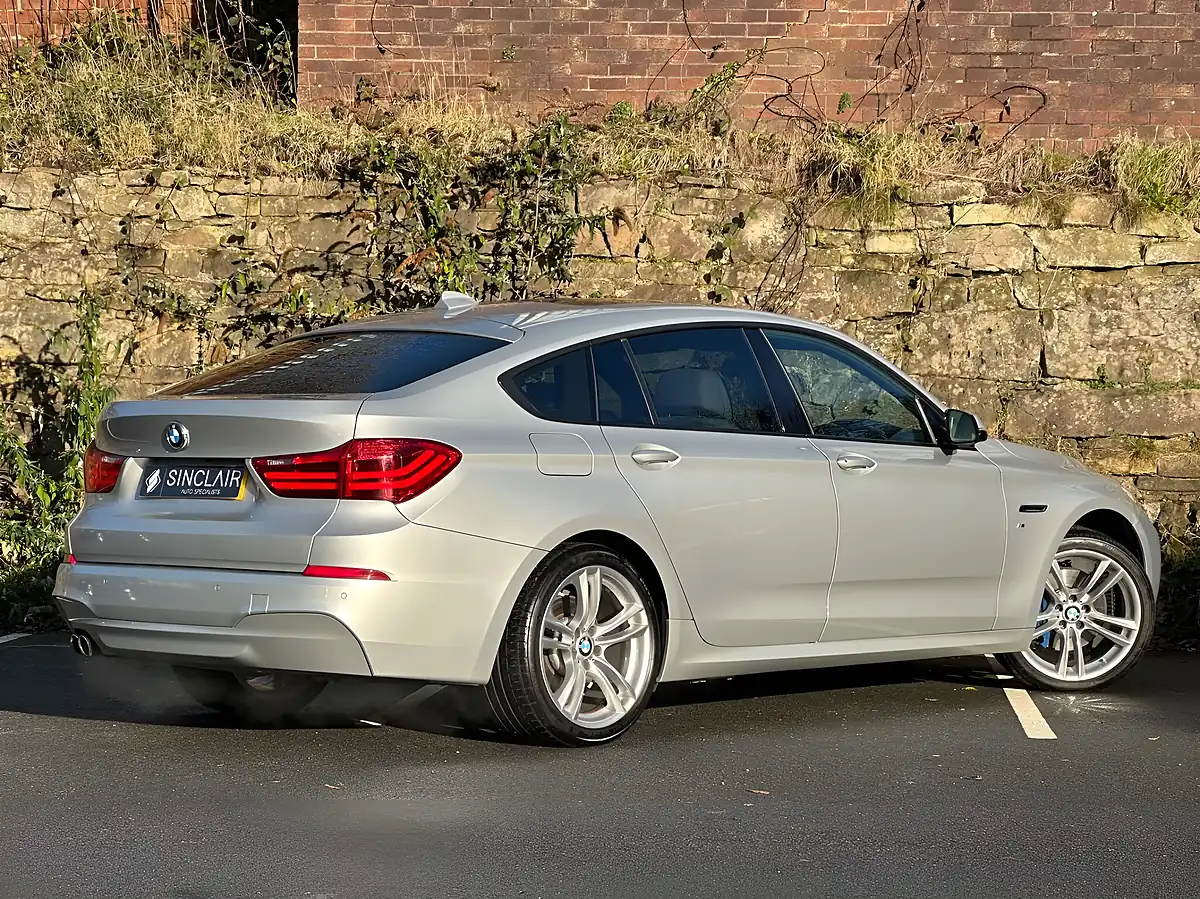 Used 2015 BMW 5 Series Gran Turismo M Sport Silver - Interior and Exterior details 5