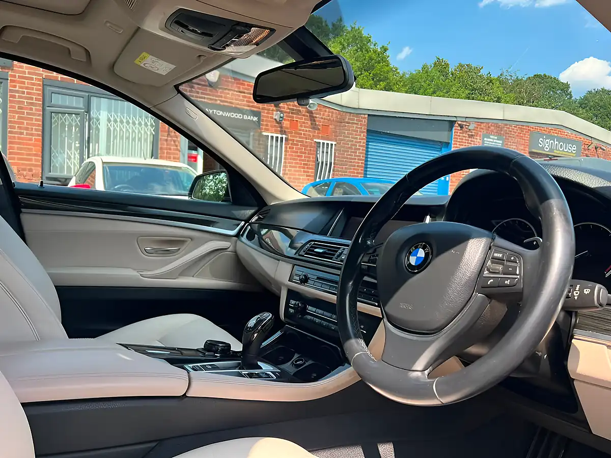 Used 2015 BMW 5 Series Luxury Blue - Interior and Exterior details 15