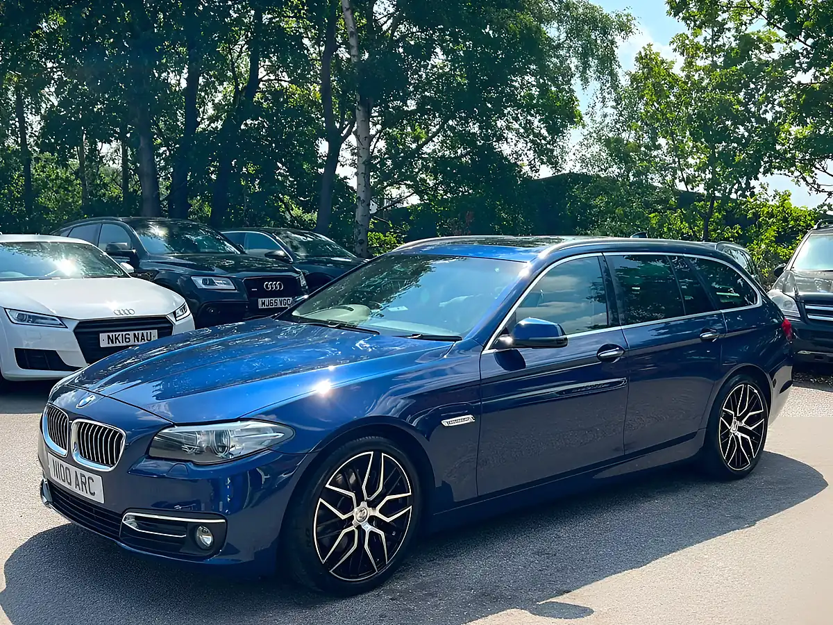 Used 2015 BMW 5 Series Luxury Blue - Interior and Exterior details 2