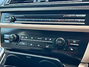 Used 2015 BMW 5 Series Luxury Blue - Interior and Exterior details 7