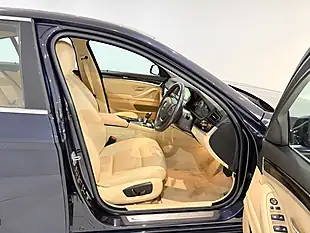 Used 2015 BMW 5 Series Luxury Blue - Interior and Exterior details 15