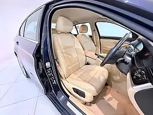Used 2015 BMW 5 Series Luxury Blue - Interior and Exterior details 17
