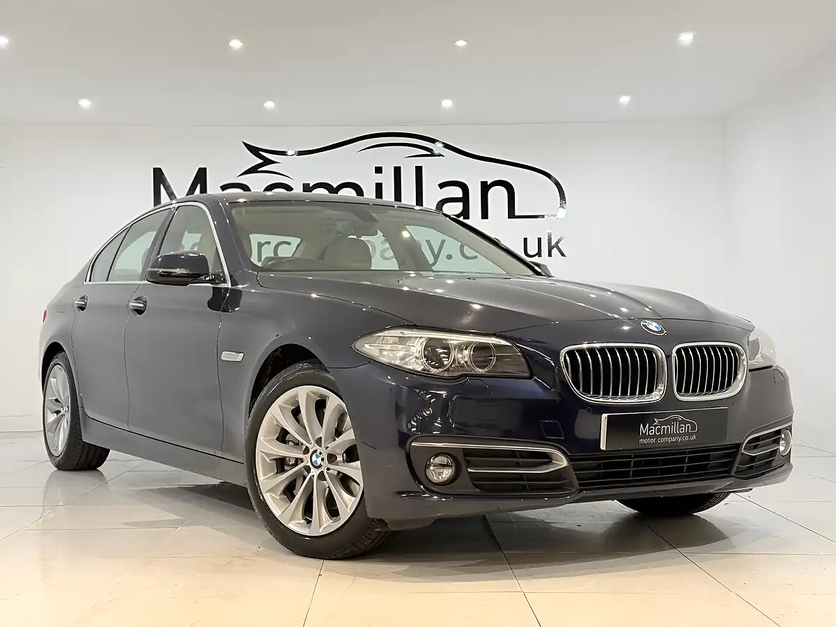 Used 2015 BMW 5 Series Luxury Blue - Interior and Exterior details 4