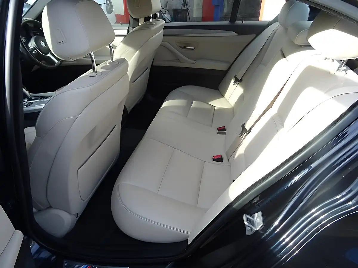 Used 2015 BMW 5 Series M Sport Black - Interior and Exterior details 11