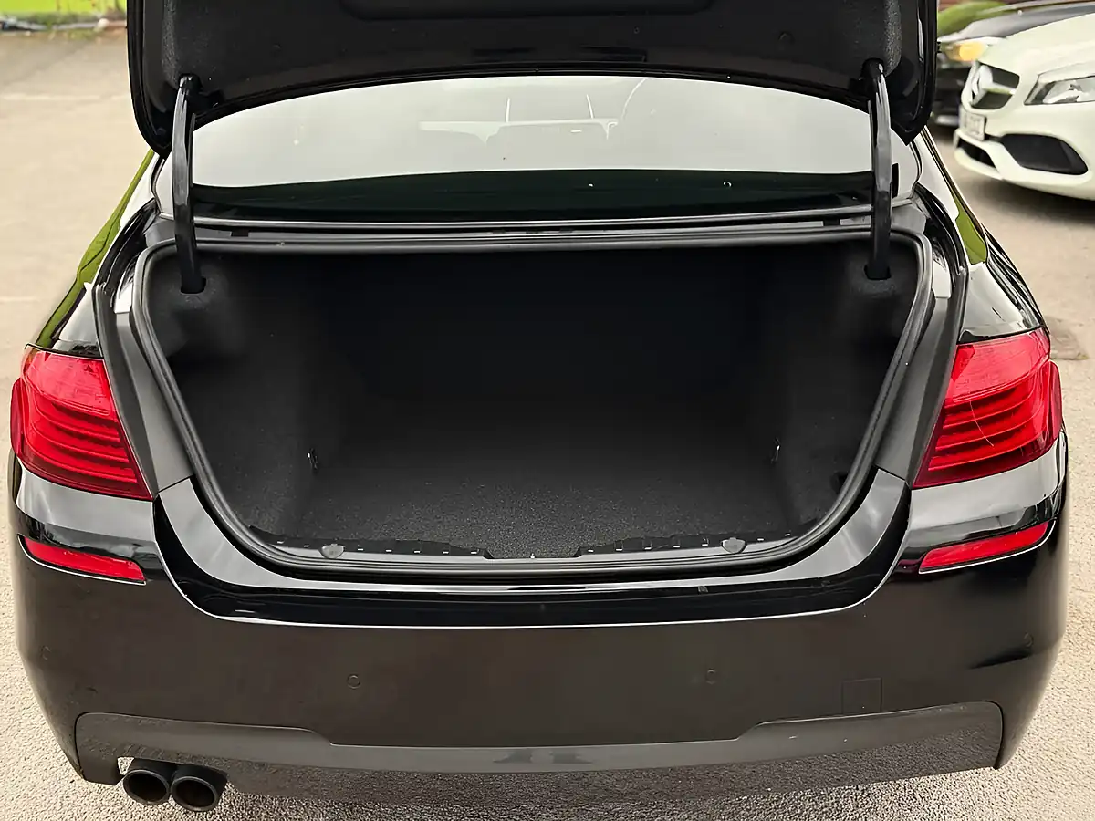 Used 2015 BMW 5 Series M Sport Black - Interior and Exterior details 11