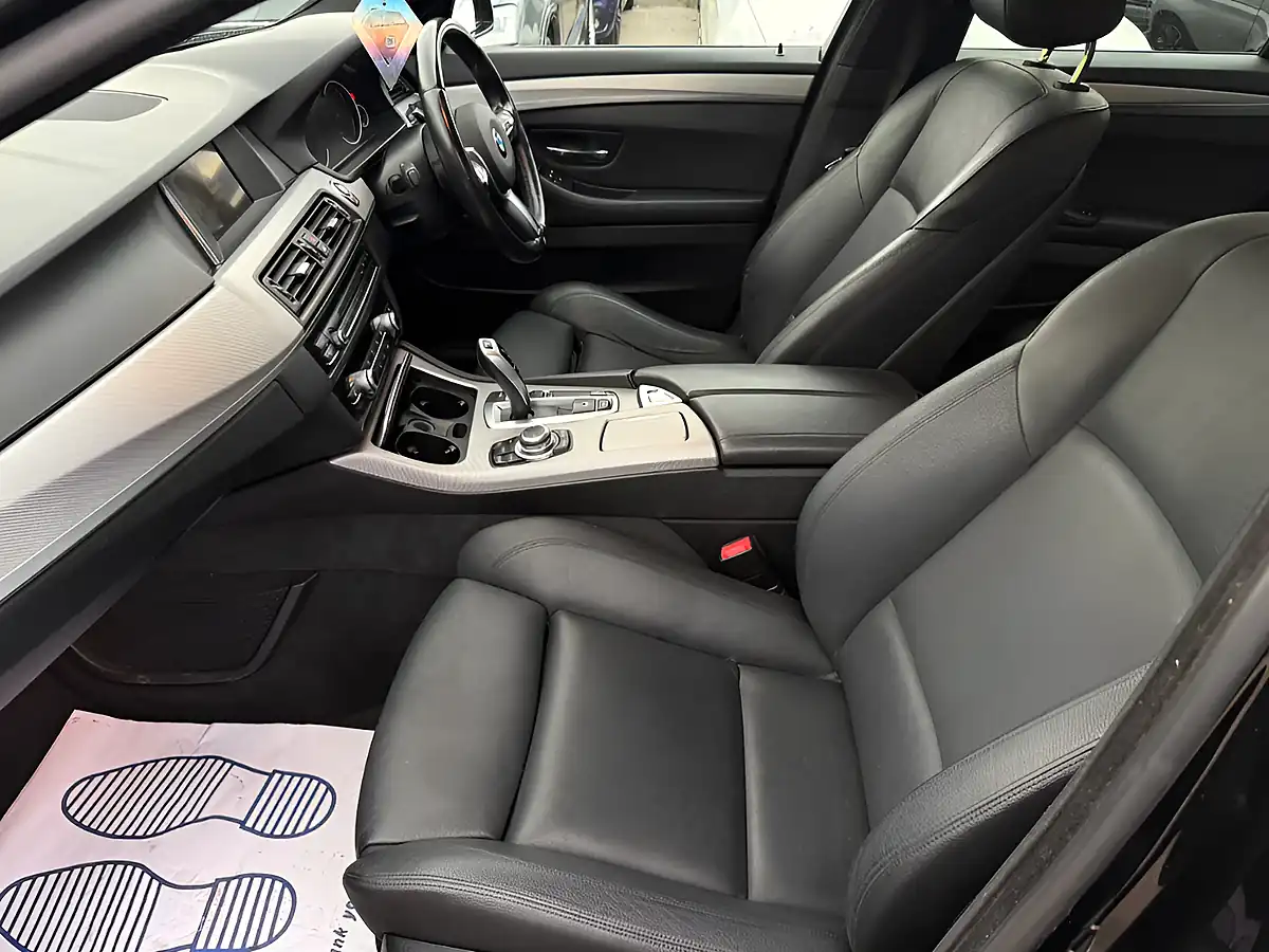 Used 2015 BMW 5 Series M Sport Black - Interior and Exterior details 12
