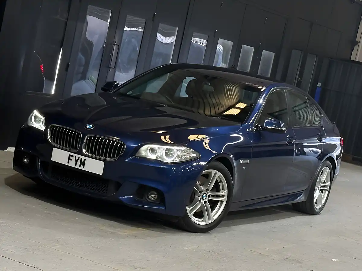 Used 2015 BMW 5 Series M Sport Blue - Interior and Exterior details 19
