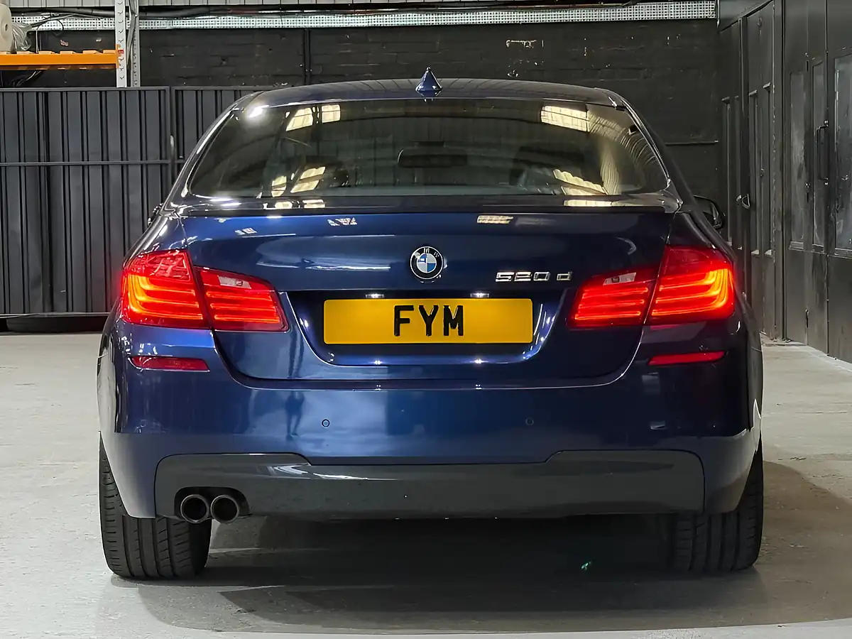 Used 2015 BMW 5 Series M Sport Blue - Interior and Exterior details 8