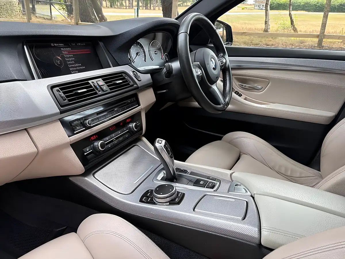 Used 2015 BMW 5 Series M Sport Touring Grey - Interior and Exterior details 13