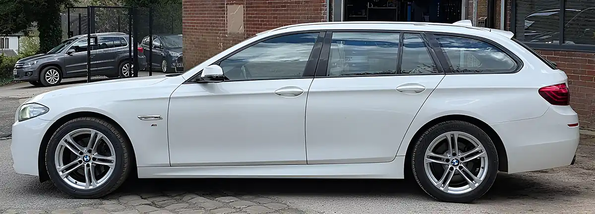 Used 2015 BMW 5 Series M Sport Touring White - Interior and Exterior details 5