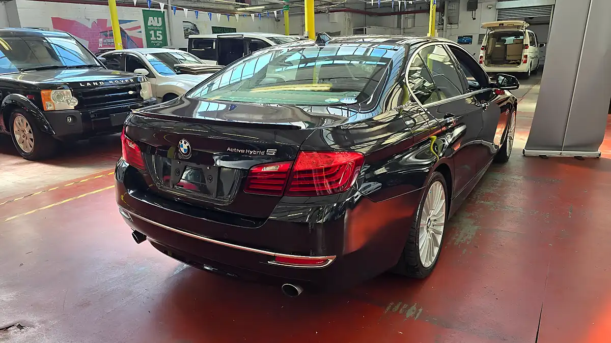 Used 2015 BMW 5 Series Se Black - Interior and Exterior details 3
